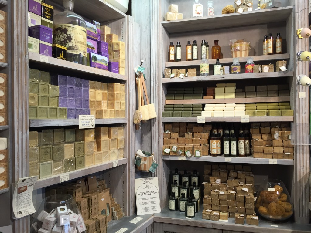 cosa vedere ad aix-en-provence itinerario a piedi