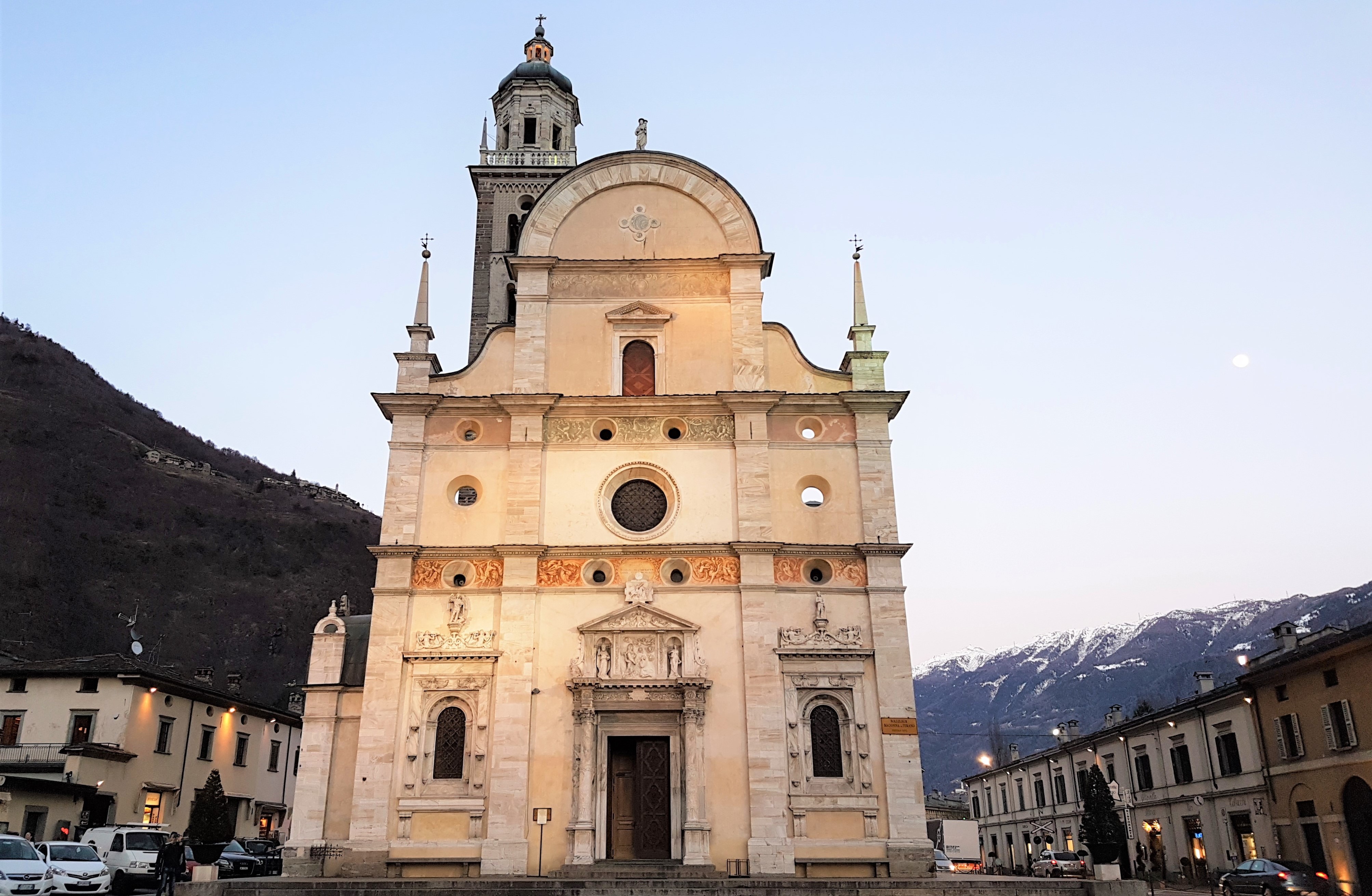 le fermate più belle del trenino rosso del bernina - tirano