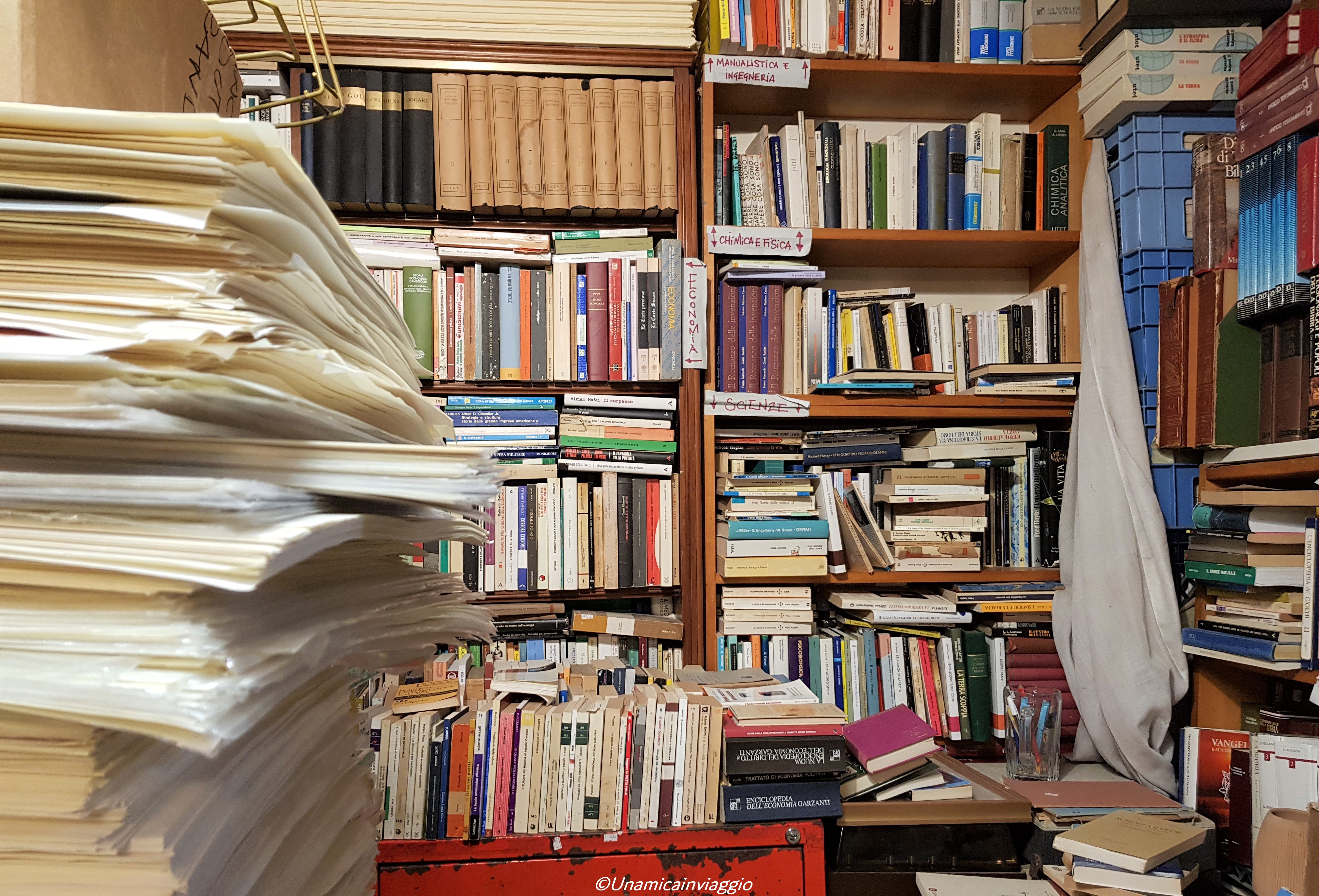 libreria acqua alta a venezia