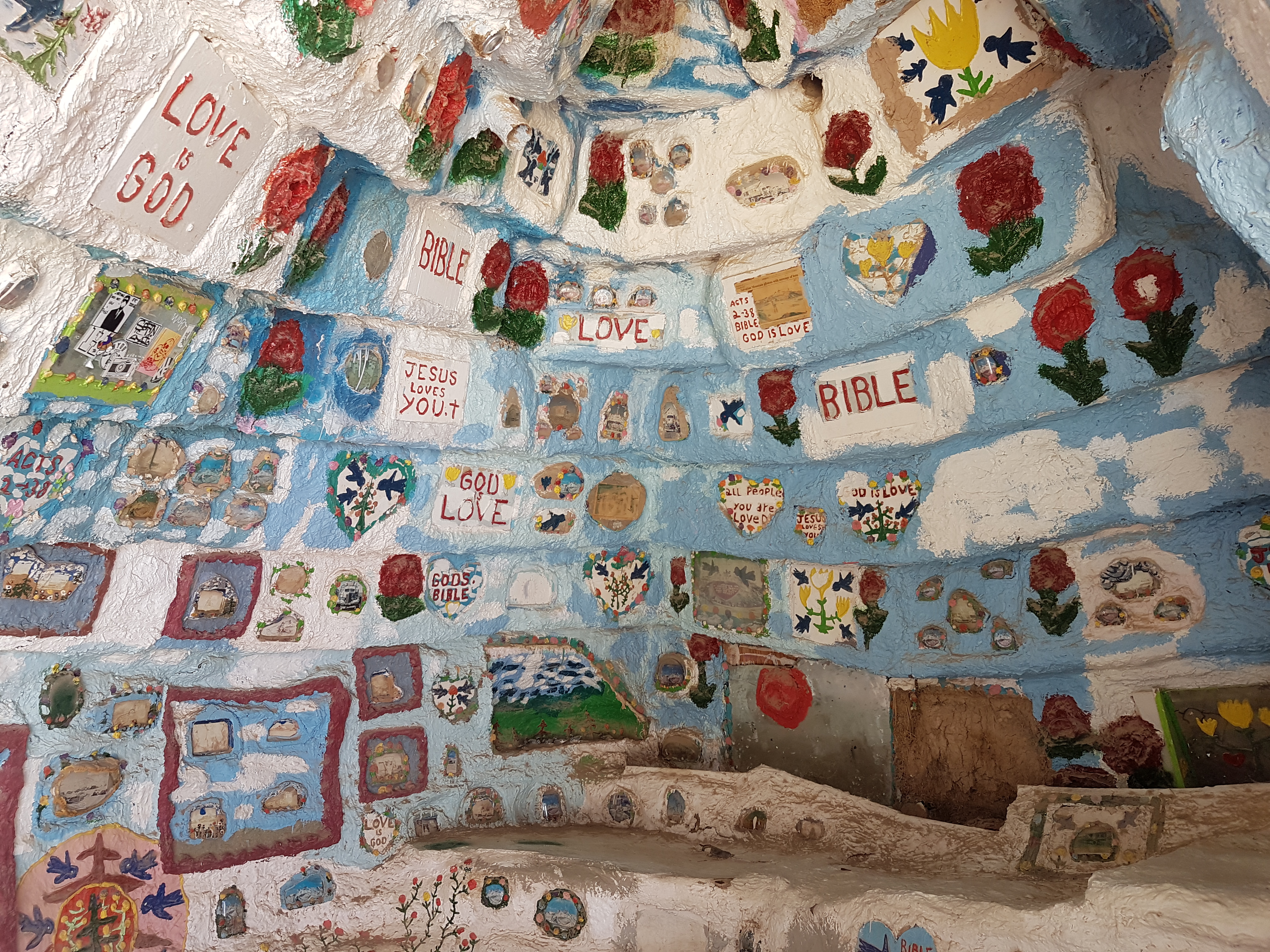 salvation mountain california