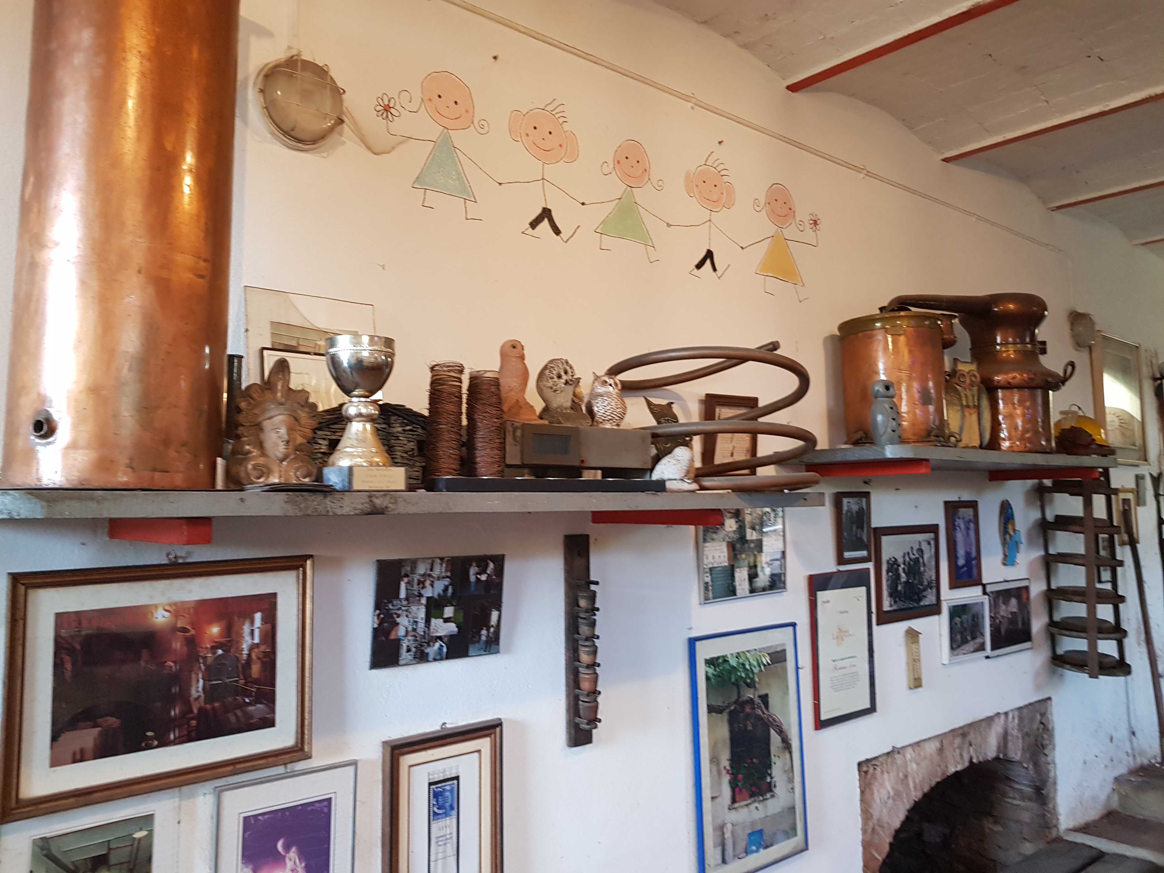 visita alla distilleria romano levi - langhe