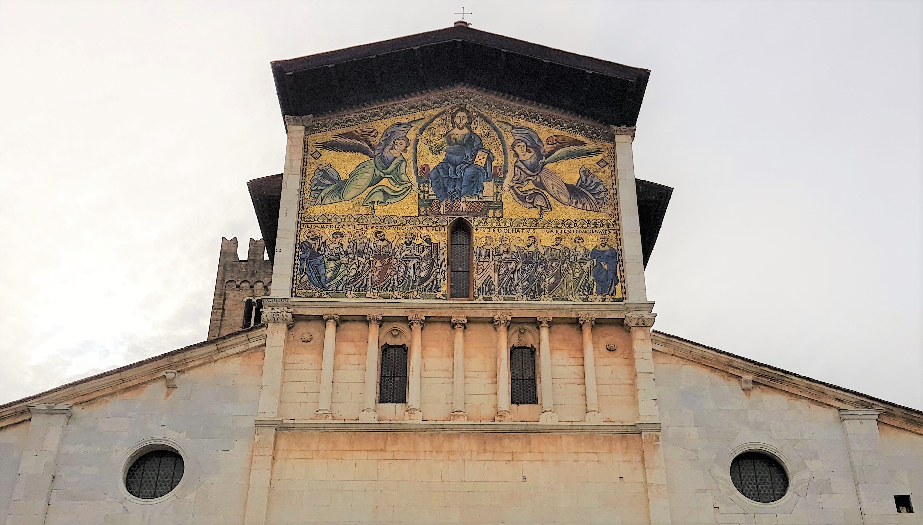 cosa vedere a lucca in un giorno - itinerario - basilica di san frediano