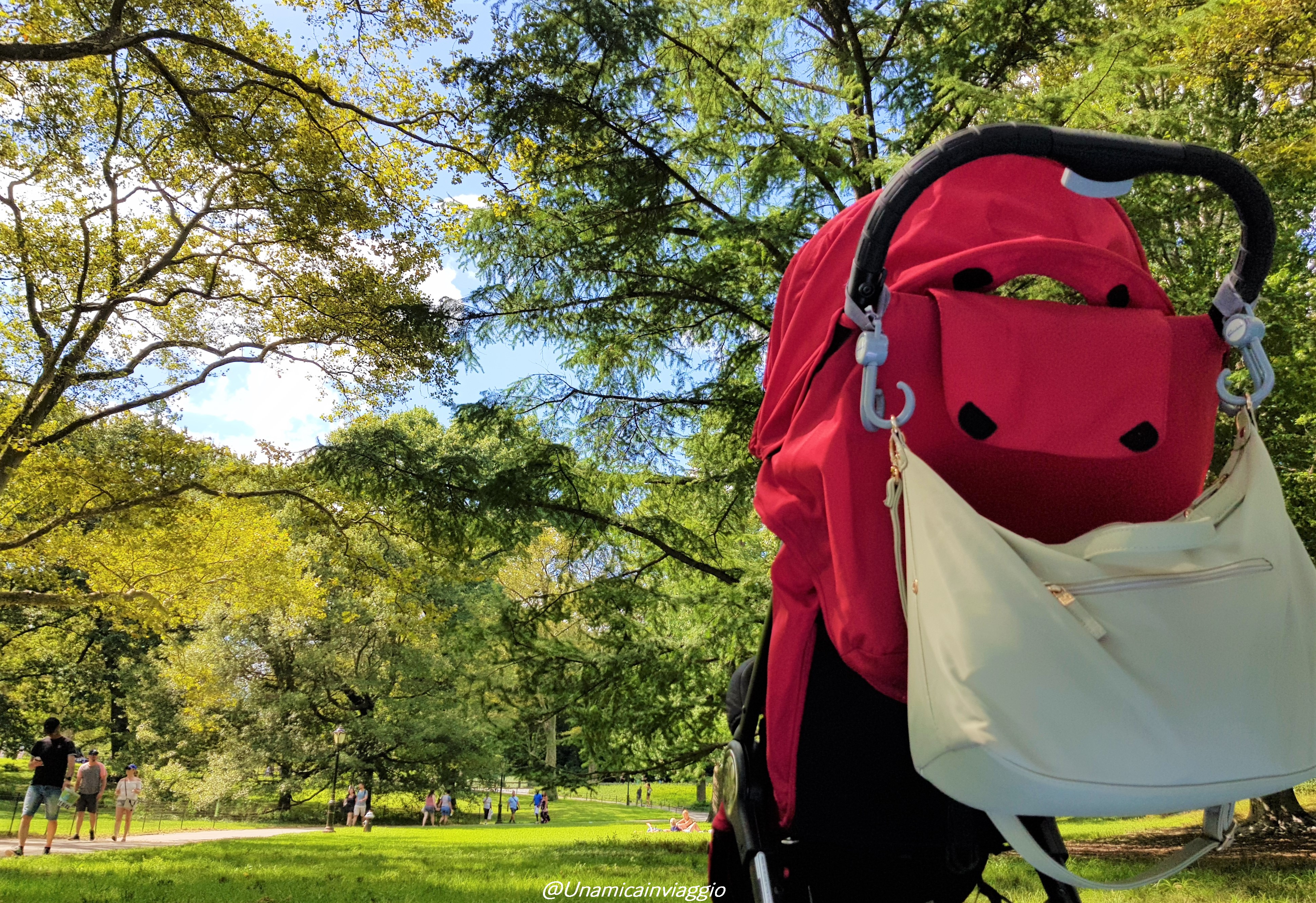 viaggiare con un neonato - imbarcare il passeggino