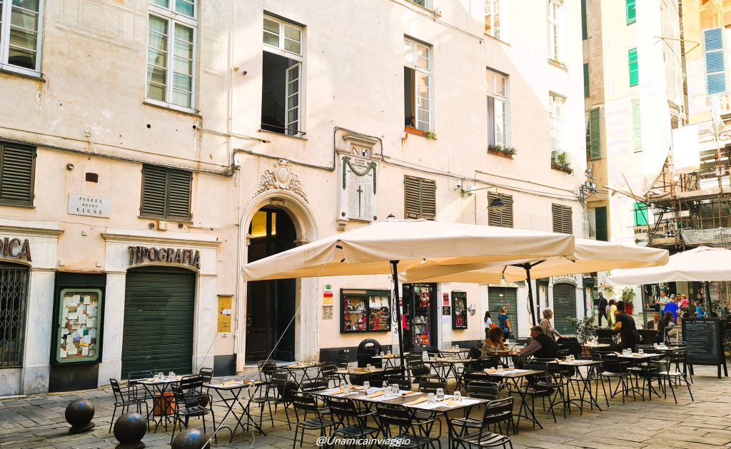 cosa-vedere-a-genova-in-un-giorno-itinerario-piazza-delle-vigne
